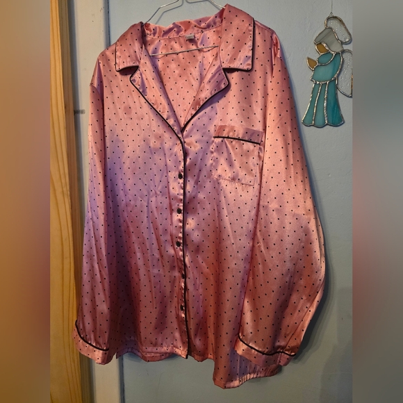 VS PINK pajama Set. Bright Pink With Black Polka Dots. Plus Size 2x. Never Worn. - Picture 4 of 11